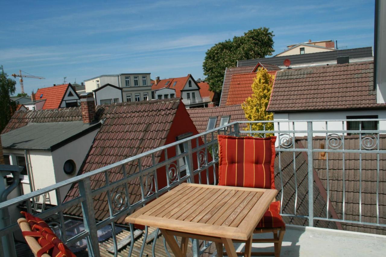 Ferienresidenz Am Strom Apartment Rostock Exterior foto